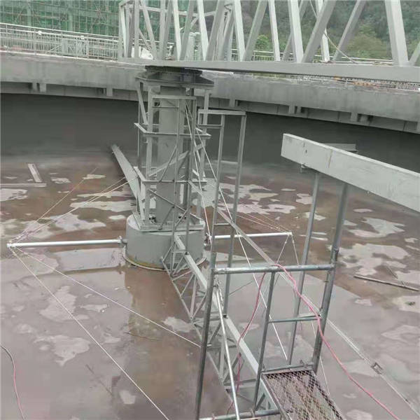 海南28米中心传动单管刮泥机现场
